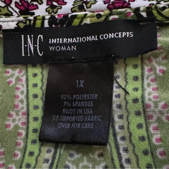 INC International Concepts 1X Shirt Top Green Paisley Cap Short Sleeve V Neck - Picture 6 of 7